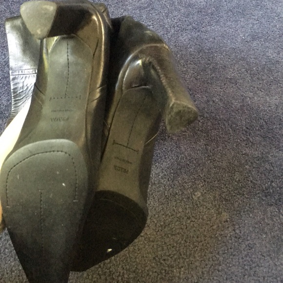 Prada boots - Picture 3 of 3